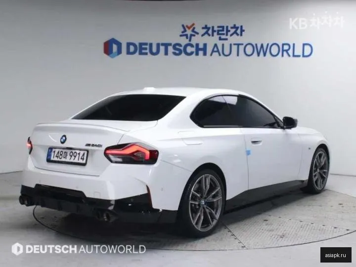 BMW 2-Series 2