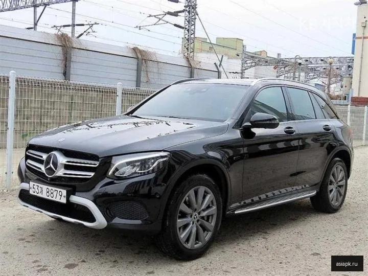 Mercedes-Benz GLC-Class 2