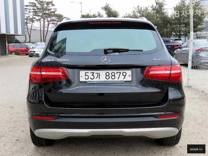 Mercedes-Benz GLC-Class 4