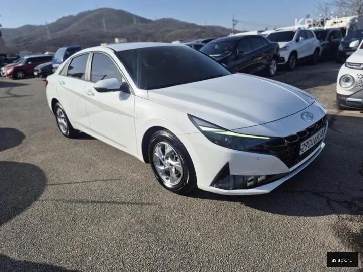 Hyundai Avante 3