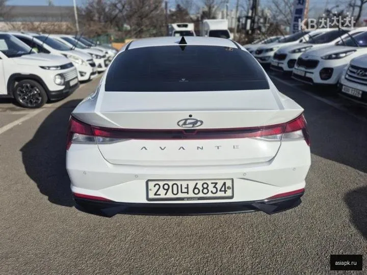 Hyundai Avante 6
