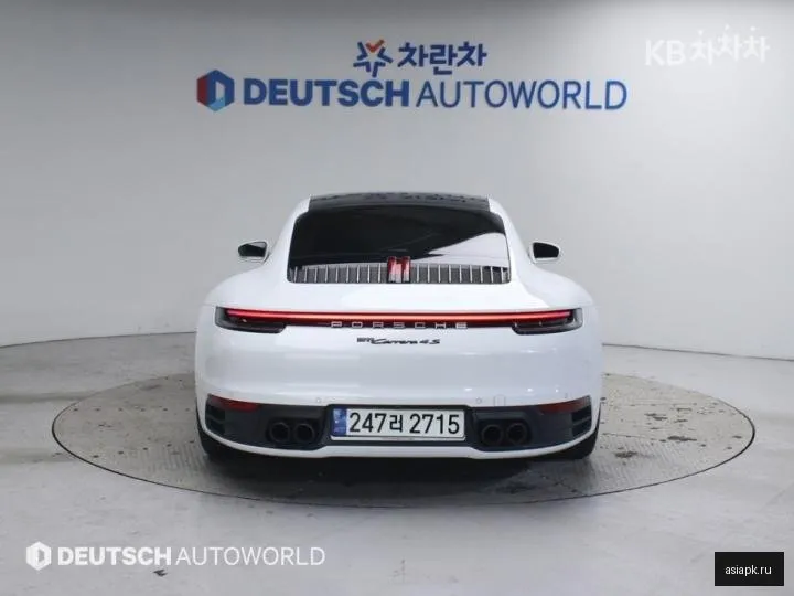 Porsche 911 4