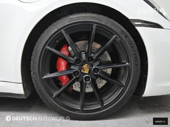 Porsche 911 5