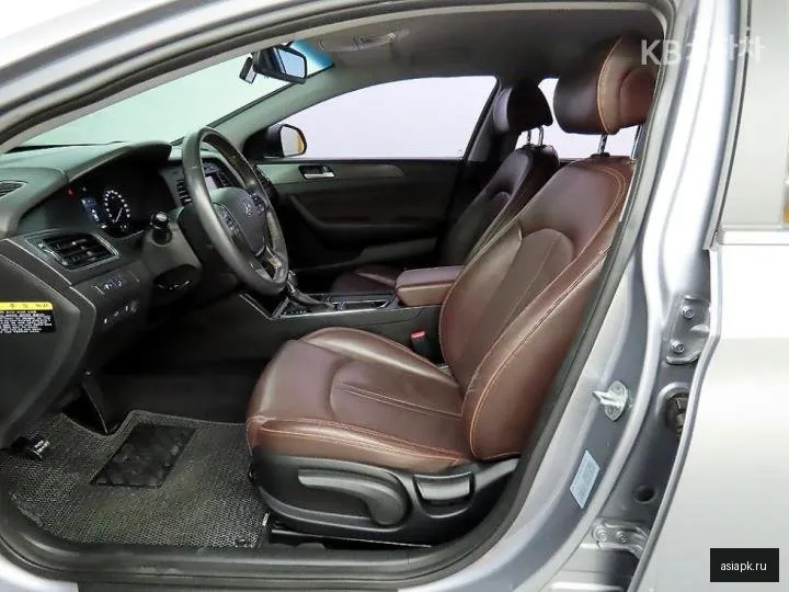 Hyundai Sonata 5