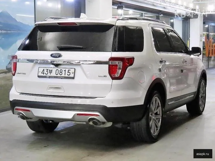 Ford Explorer 4