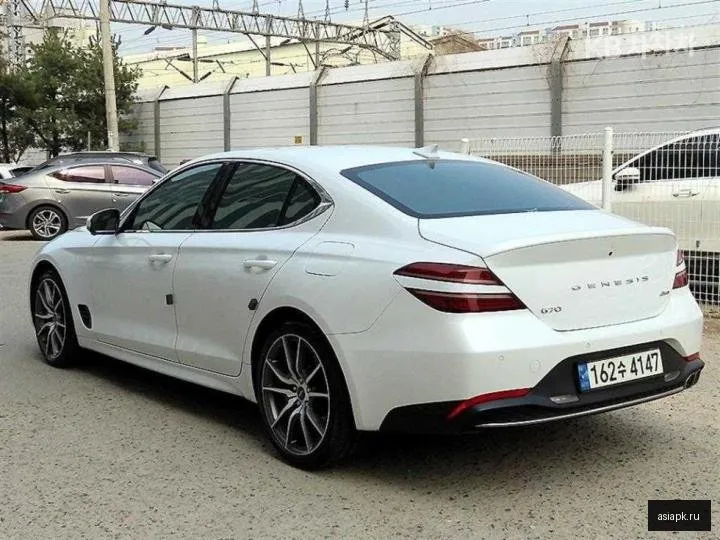 Genesis G70 3