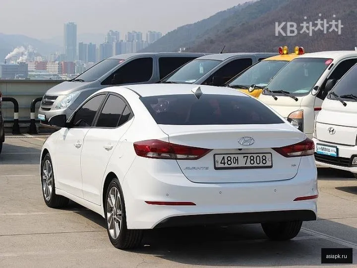 Hyundai Avante 2