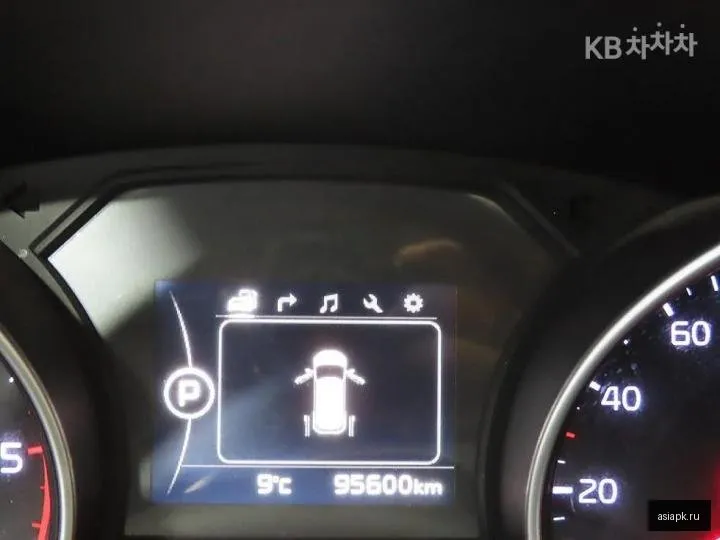 Kia Carnival 6