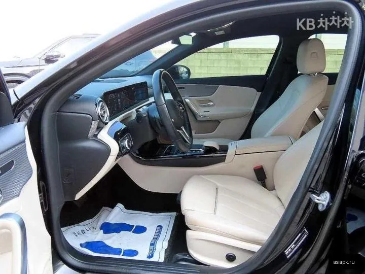 Mercedes-Benz A-Class 5
