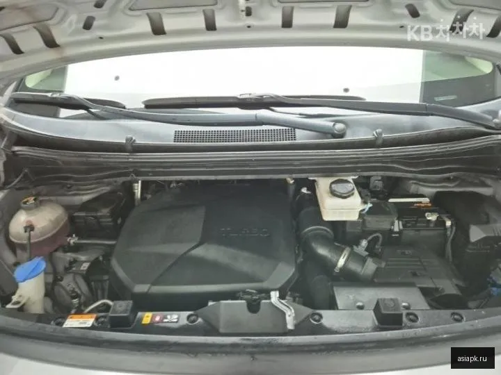 Hyundai Staria 5