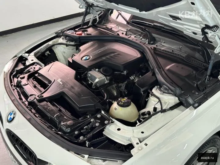 BMW 3-Series 6