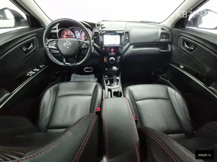 SsangYong Tivoli 5