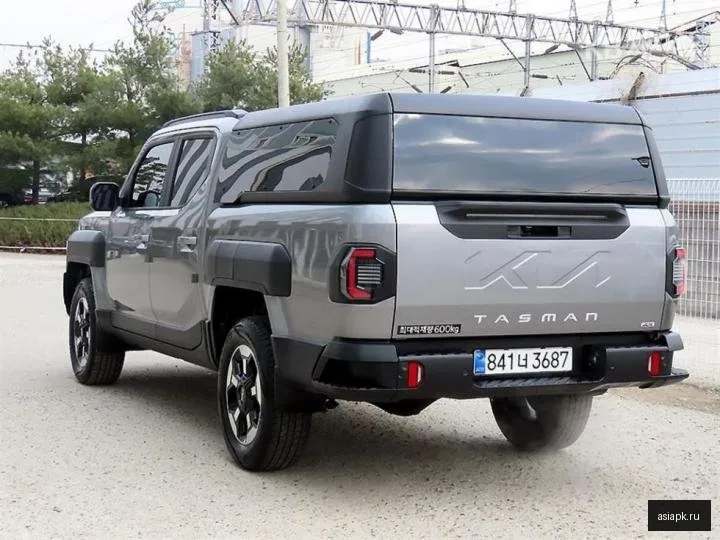 Kia Tasman 3