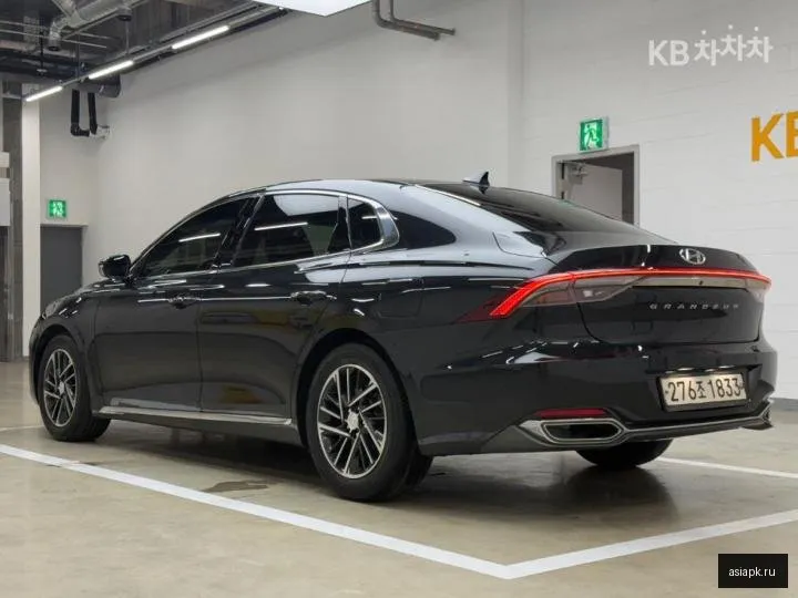 Hyundai Grandeur 2