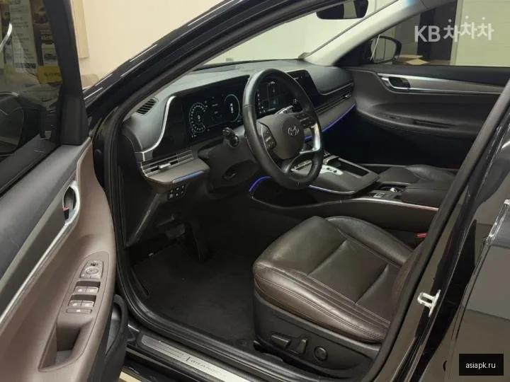 Hyundai Grandeur 5