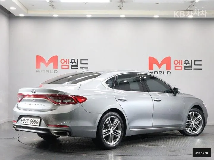 Hyundai Grandeur 3