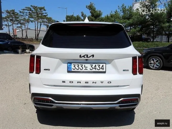 Kia Sorento 4