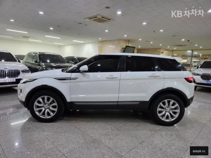 Land Rover Range Rover Evoque 3
