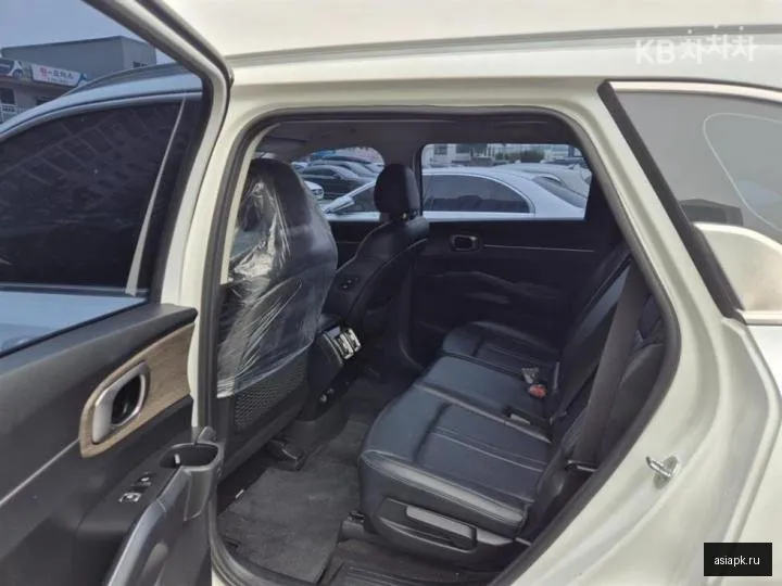 Kia Sorento 5