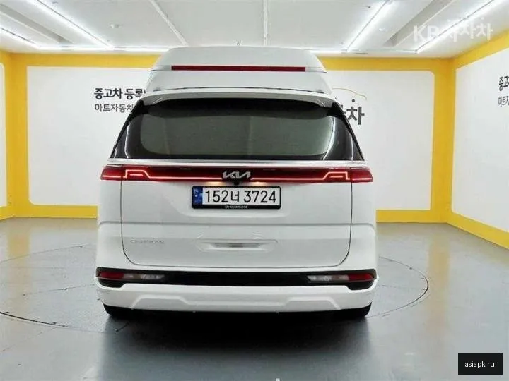 Kia Carnival 3