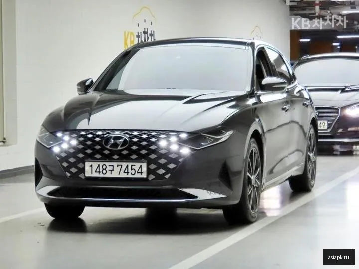 Hyundai Grandeur 2