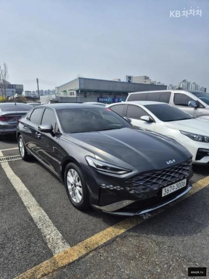 Kia K8 4