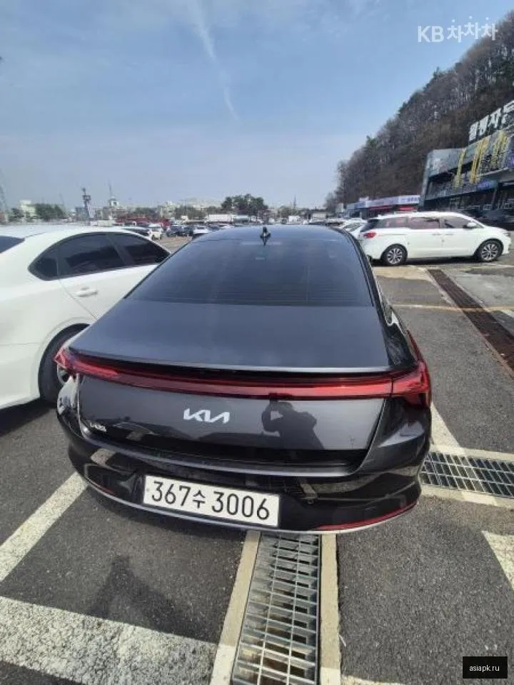 Kia K8 5