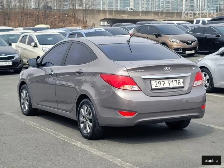 Hyundai Accent 6