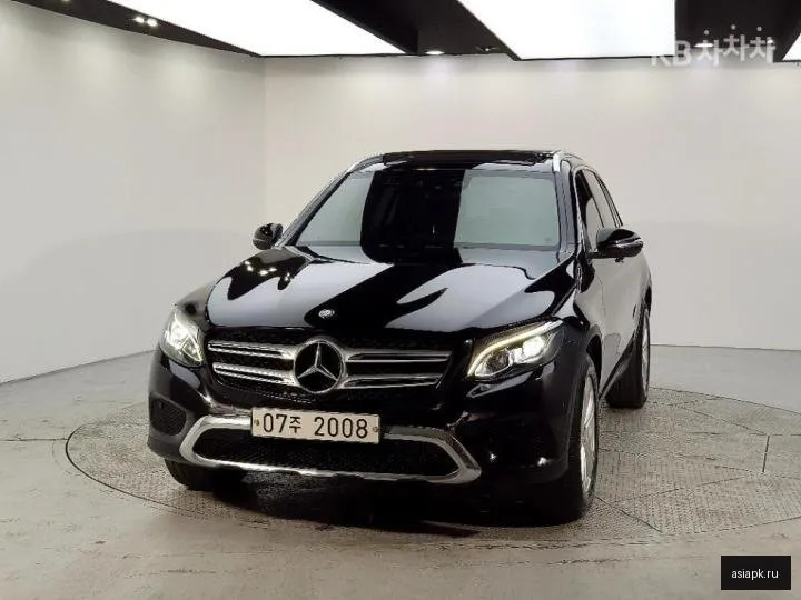 Mercedes-Benz GLC-Class 2