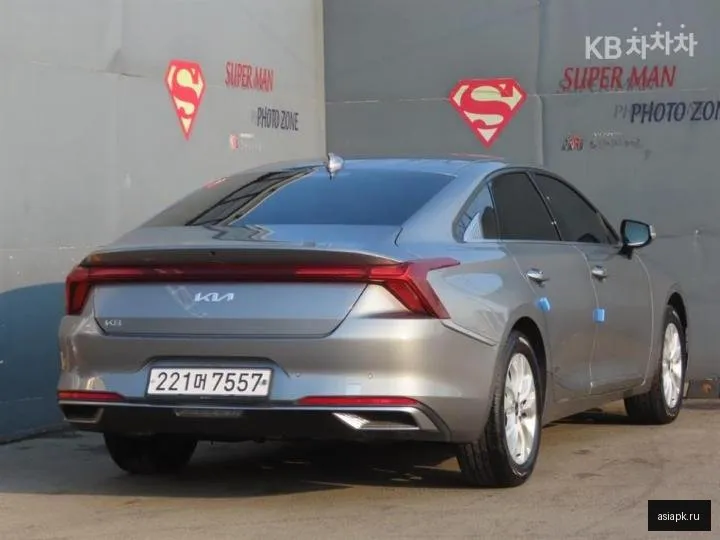 Kia K8 3