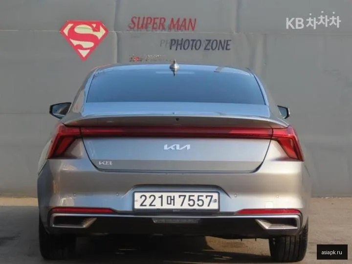 Kia K8 4