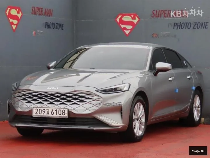 Kia K8