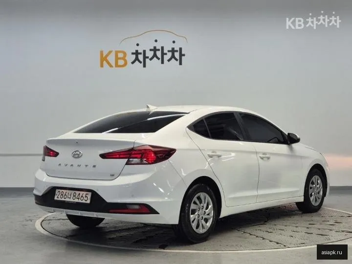 Hyundai Avante 3