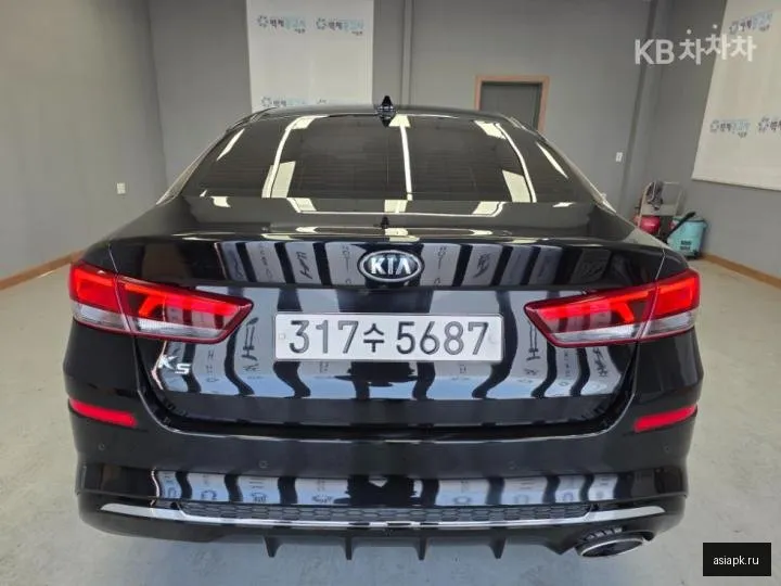 Kia K5 4