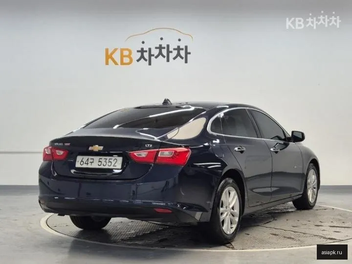 Chevrolet Malibu 3