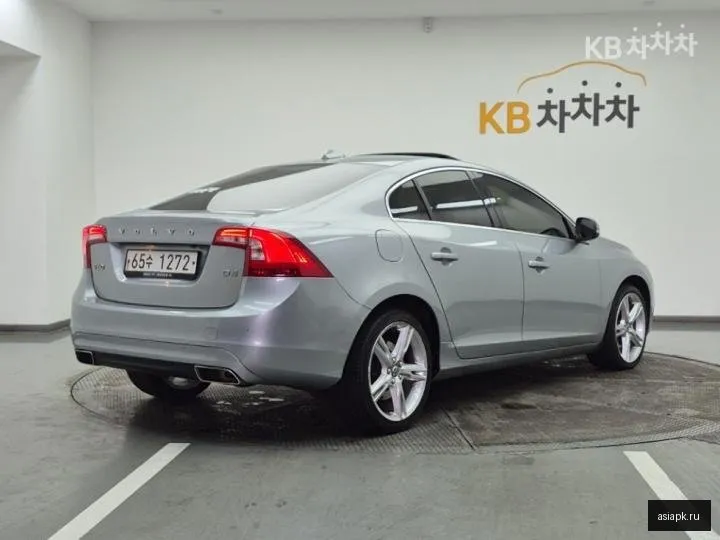 Volvo S60 4
