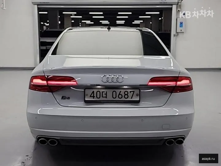Audi A8 3