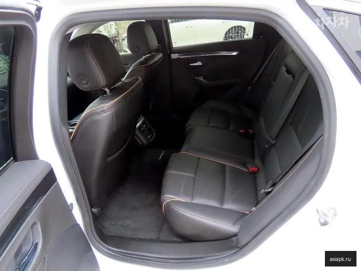 Chevrolet Impala 6
