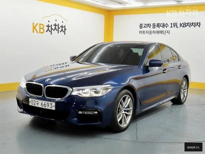BMW 5-Series 2