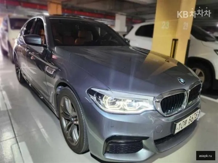 BMW 5-Series 3
