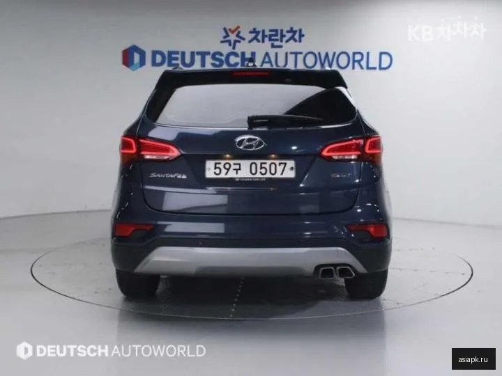 Hyundai Santa Fe 4
