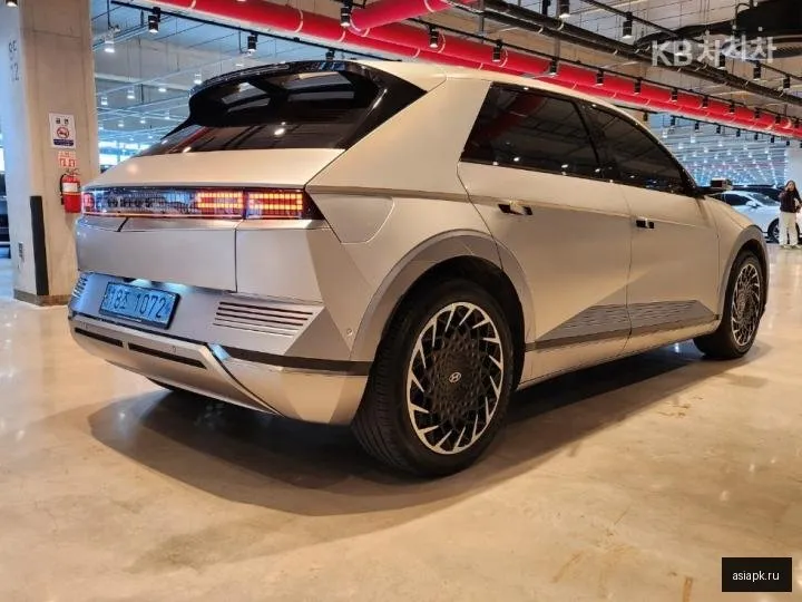 Hyundai Ioniq 5 4