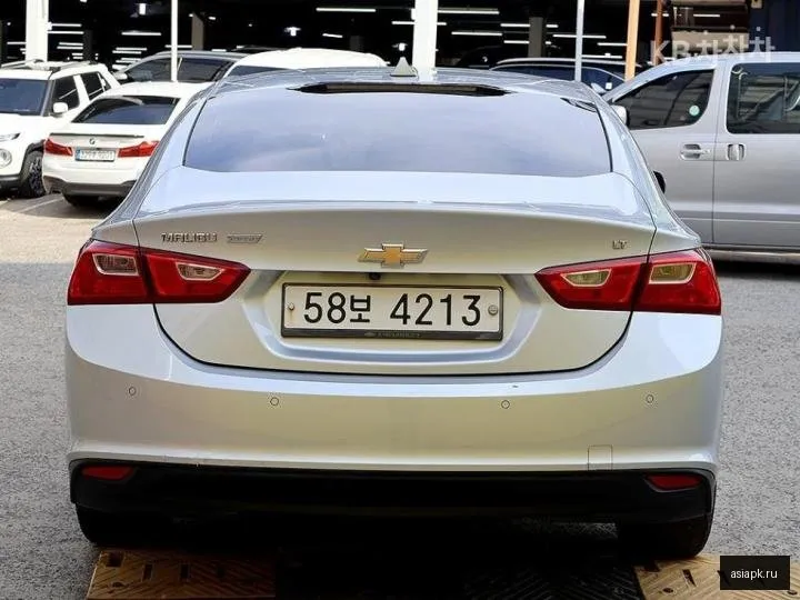 Chevrolet Malibu 3