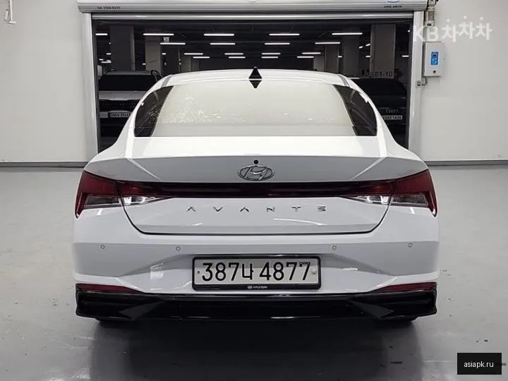 Hyundai Avante 3