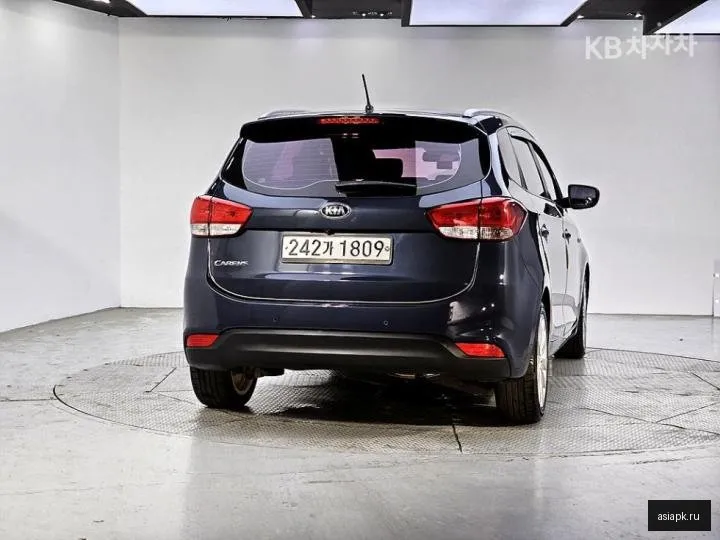 Kia Carens 3
