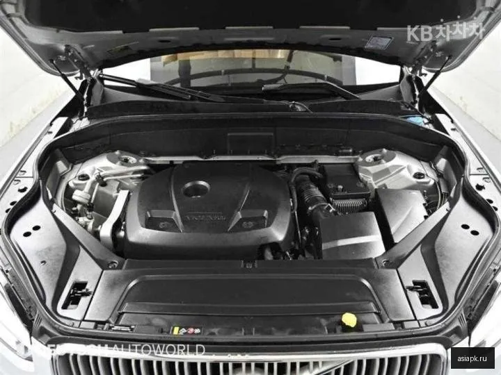Volvo XC90 6