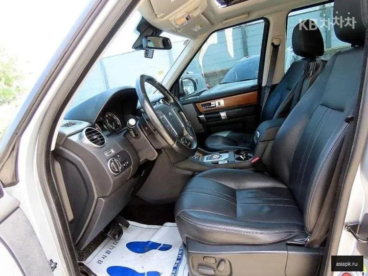 Land Rover Discovery 5