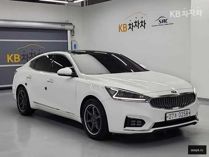 Kia K7 4