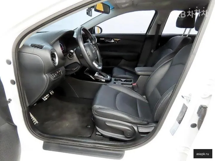 Kia K3 5