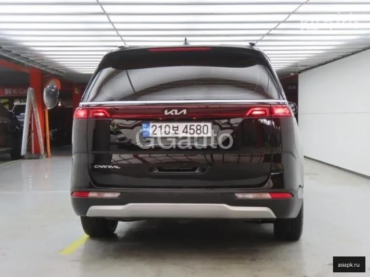 Kia Carnival 3